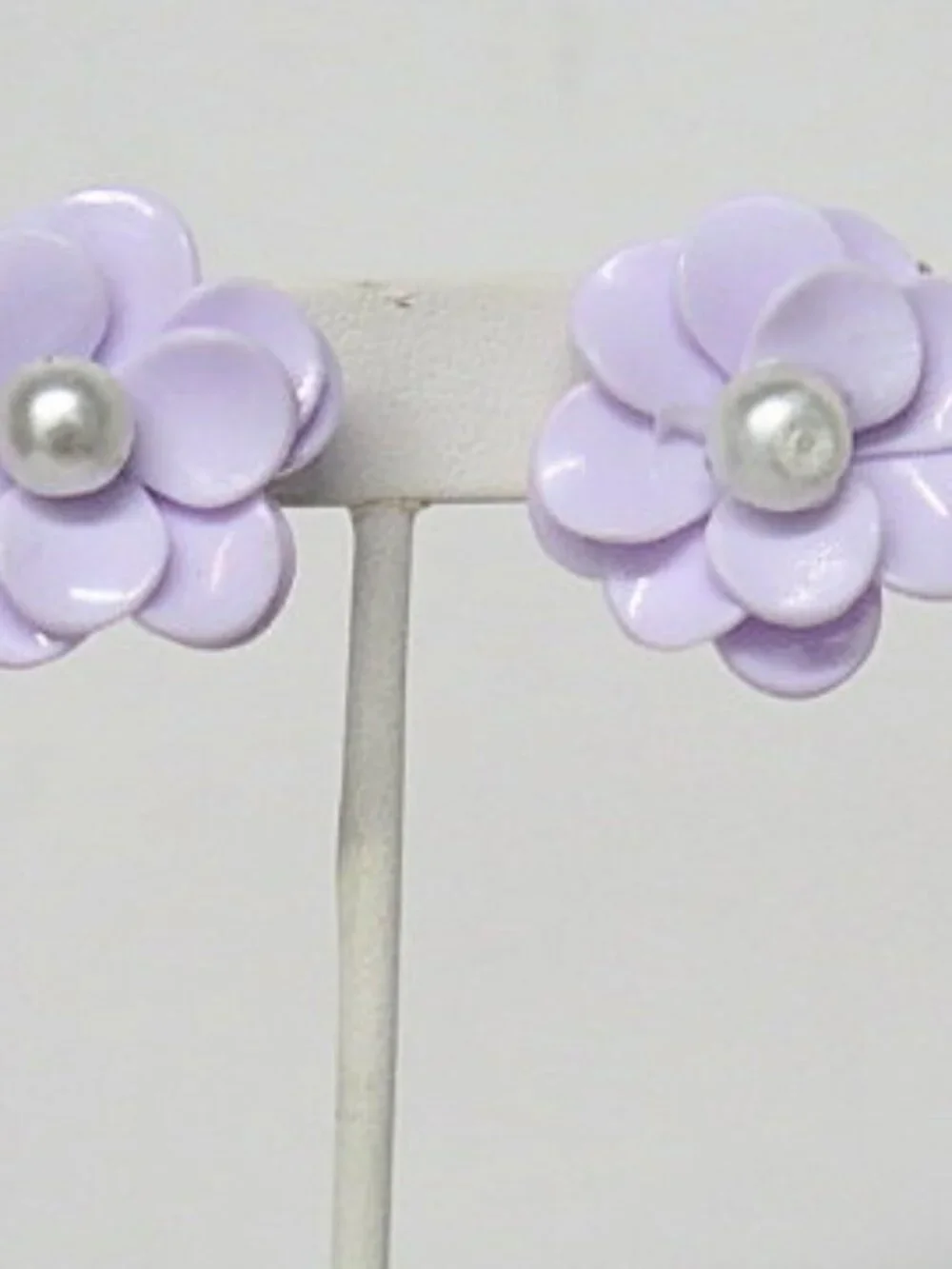 N/A charming vintage